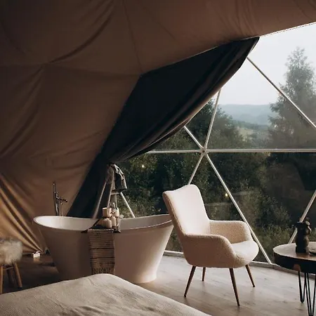 Luxury tent World Peaks Hotel Richka
