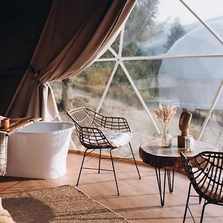 World Peaks Hotel